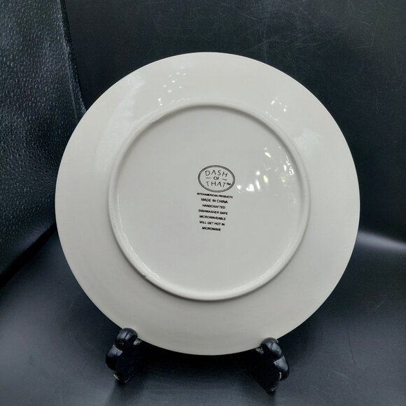 Set of 2 Dash Of That Red & Blue Floral Paisley Dessert/Salad 8.5" Plates EUC - Picture 2 of 5